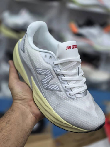 کتونی نیوبالانس مستر کوالیتی ویتنام سایز ۴۰ تا ۴۵ New Balance FuelCell