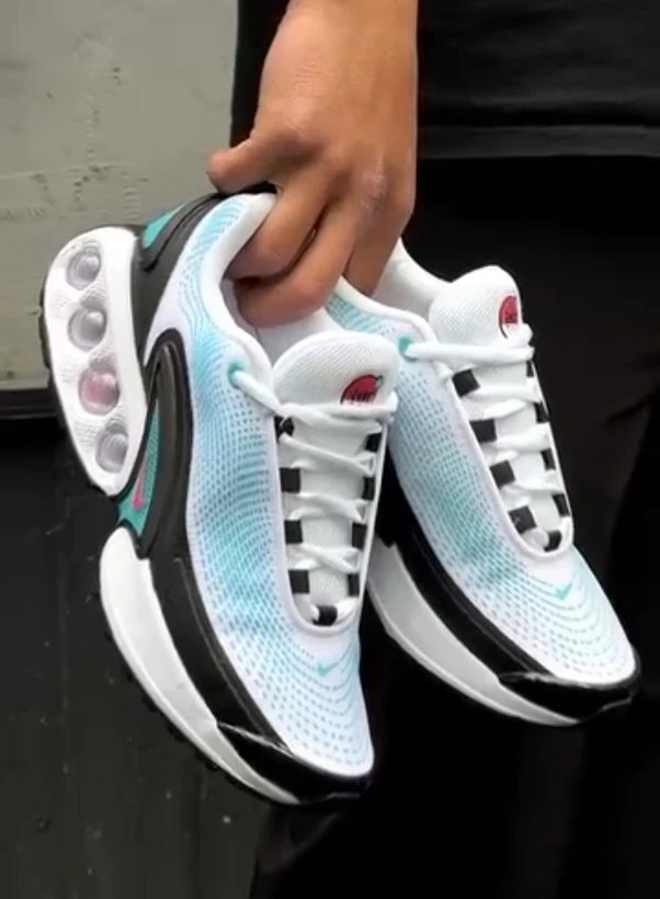 کتونی نایک ایر مکس تی ان مستر کوالیتی ویتنام سایز ۴۰ تا ۴۵ Nike air Max TN