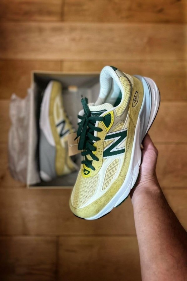 کتونی نیوبالانس 990 مستر کوالیتی ویتنام سایز ۴۰ تا ۴۵  Newbalance 990