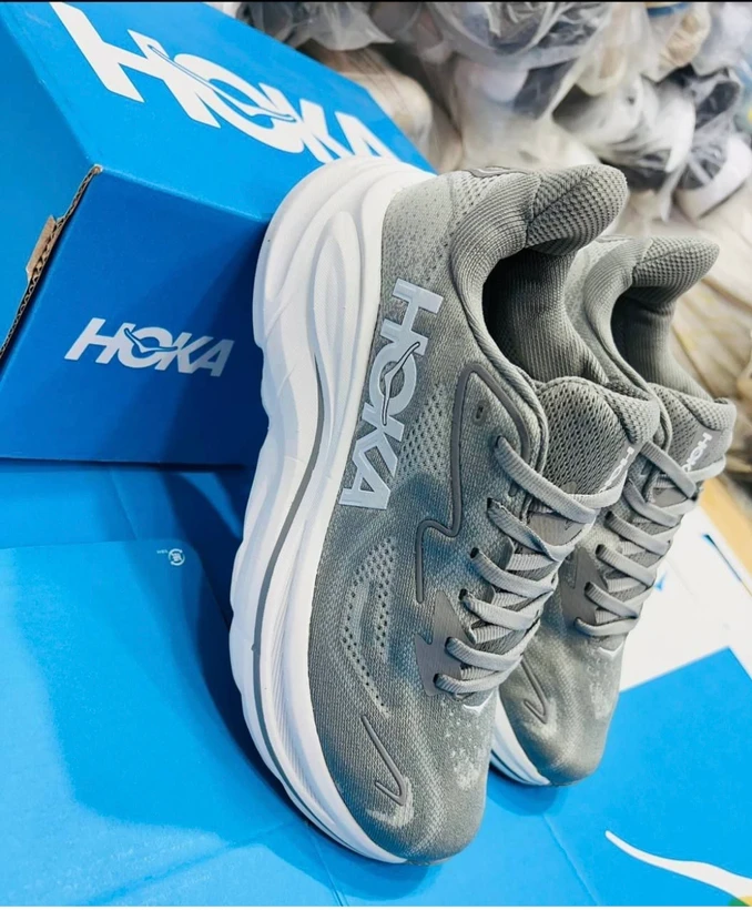 هوکا باندی ۹ ویتنام مستر کوالیتی  سایز ۴۰ تا ۴۵ Hoka bondi 9